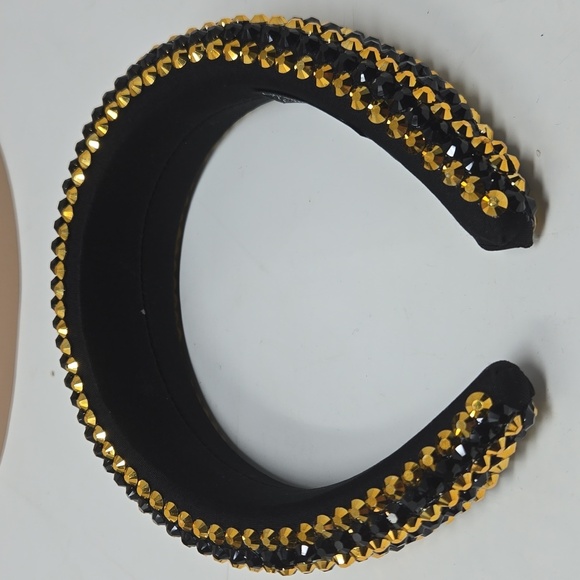 Gold and Black Beaded Headband - Picture 4 of 4